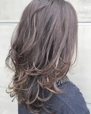 ミディアム カラー 北間 寛哉のヘアスタイル