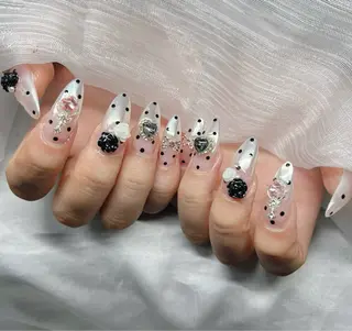 ネイル Lee Nailsのネイルデザイン