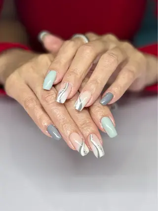 ネイル 𝓝𝓪𝓲𝓻 𝓝𝓪𝓲𝓵のネイルデザイン