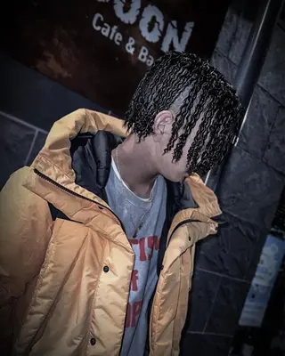 パーマ 守屋 智紀のヘアスタイル