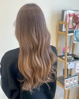 ロング カラー 大竹里旺/belle /インナーカラーのヘアスタイル