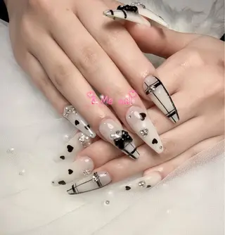 ネイル &ME タカのネイルデザイン