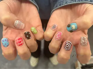 ネイル SHE adusaのネイルデザイン