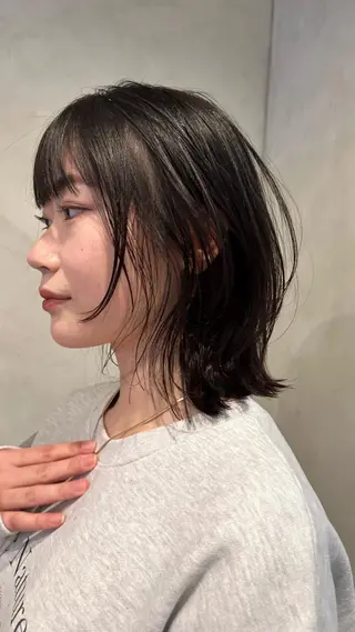 ミディアム Yuki☺︎パーマ レイヤーカットのヘアスタイル