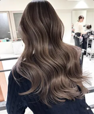 ロング ✨ハイライトの達人 ボブ/ショート/雪下のヘアスタイル