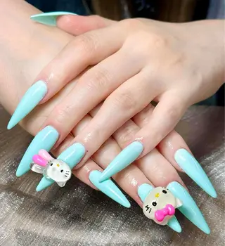 ネイル REI レイのネイルデザイン