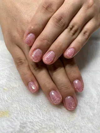 ネイル Nailsalon Ｒ《喜多見3分》のネイルデザイン