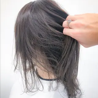 セミロング カラー 🤍💕ブリーチカラ ーAyaka💕🤍のヘアスタイル