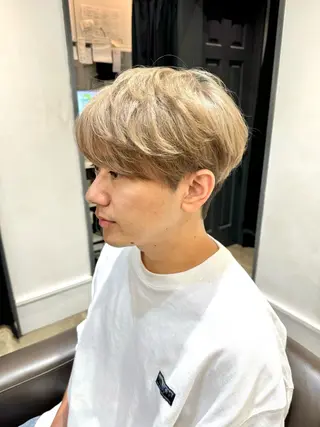 メンズ 葵/レイヤーカット/ 韓国風/透明感カラーのヘアスタイル