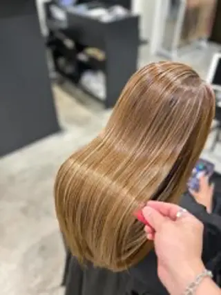 ロング 鈴木 未夢のヘアスタイル