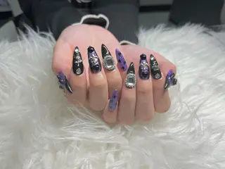 ネイル Miki 本町駅｜💅‎🤍のネイルデザイン