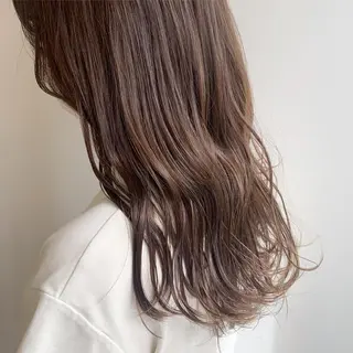カラー 山口 莉奈のヘアスタイル