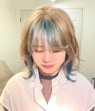 ミディアム カラー 竹内 柚子のヘアスタイル