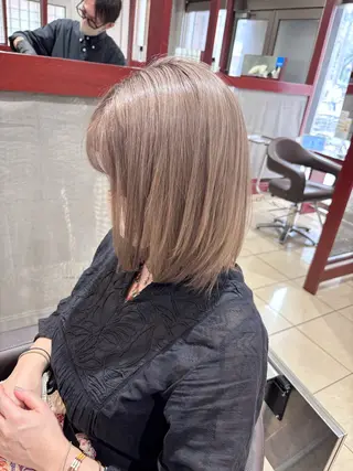 ミディアム カラー 坂本 優輝のヘアスタイル