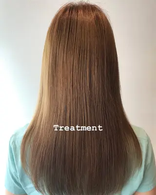 セミロング 【ツヤ髪カラー】本郷 星音のヘアスタイル