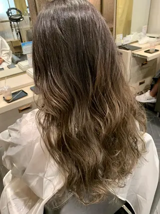 セミロング カラー 美髪形成！色素改善！ 秋田　和輝のヘアスタイル