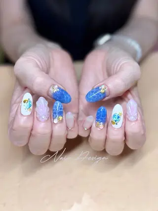 ネイル 𝓝𝓪𝓲𝓻 𝓝𝓪𝓲𝓵のネイルデザイン