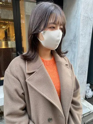 ミディアム カラー 🩰オリーブ/ ベージュ松本咲花🩰のヘアスタイル