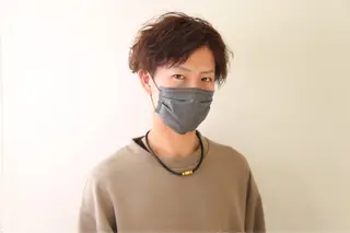 ショート パーマ メンズ 石倉 真のヘアスタイル