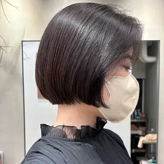 ショート 盛れる透明感カラー・ momokaのヘアスタイル