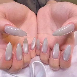 ネイル nail salon e'mu💐のネイルデザイン