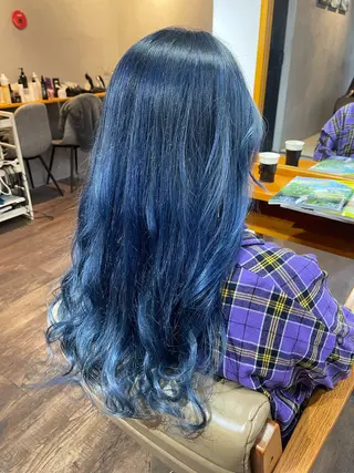 ロング カラー 岩谷/ブリーチ 🪽透明感カラーのヘアスタイル