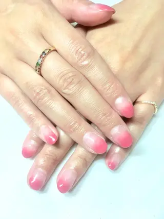 ネイル 新宿ネイルサロン ジェミディローサのネイルデザイン