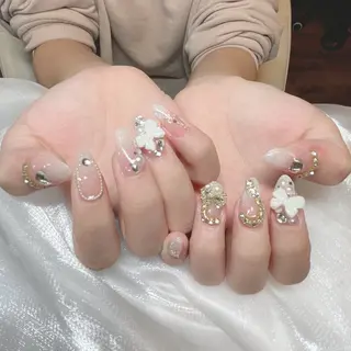 ネイル D-BEAUTY Nailsalonのネイルデザイン