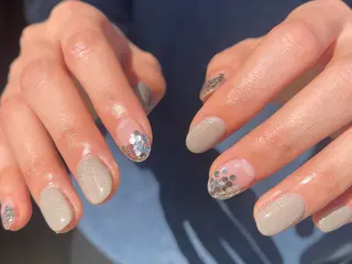 ネイル Ortus (ｵﾙﾄｩｽ)のネイルデザイン