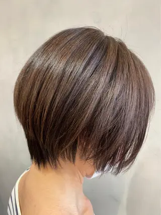 ショート 小口 晃のヘアスタイル