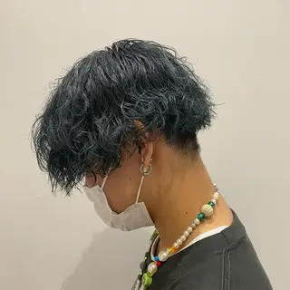 ミディアム 村山 豪歩のヘアスタイル