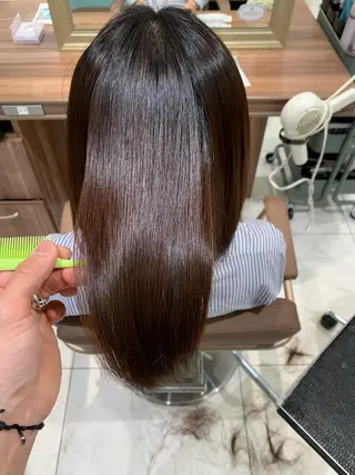 セミロング パーマ 飯田 真澄のヘアスタイル