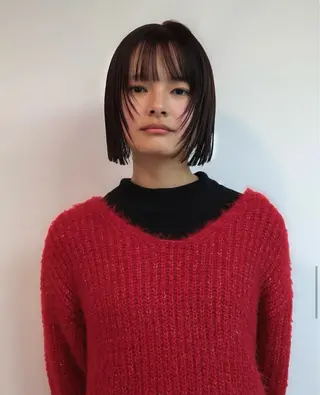 ショート udaハイトーン /ボブ/レイヤーのヘアスタイル