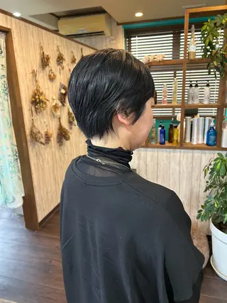 ショート 早坂 さくらのヘアスタイル