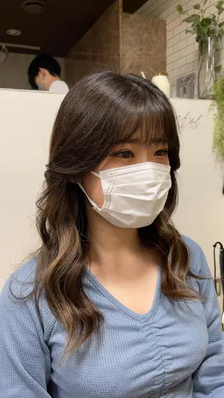 セミロング カラー 縮毛・酸性ストレート 特化のヘアスタイル