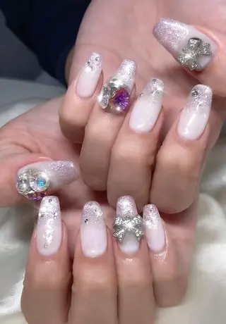 ネイル マツエク・マツパ アイブロウ Nail&eye Belire 新宿のネイルデザイン