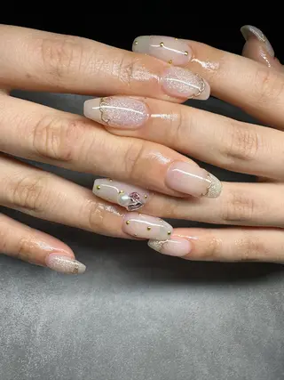 ネイル 高野 梨紗子のネイルデザイン