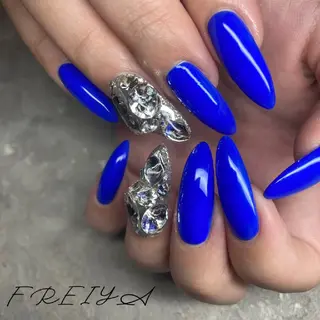 ネイル FREIYA所属・FREIYA マツエク、ネイルのマツエク・マツパデザイン