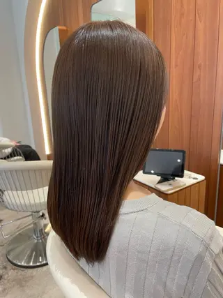 セミロング 💘MICOTO藤沢 髪質改善ブリーチ💘のヘアスタイル