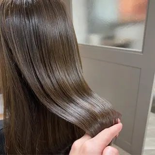 ミディアム カラー 縮毛矯正×髪質改善 店長　DAITOのヘアスタイル