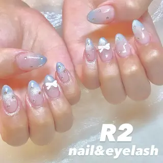 ネイル R2 予約担当のネイルデザイン