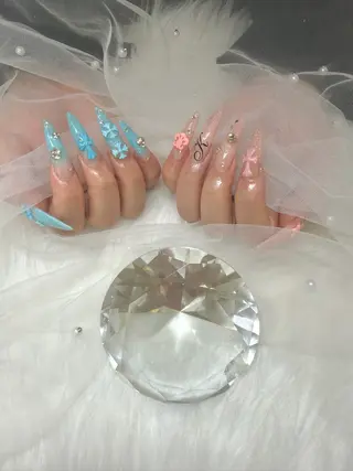 ネイル 【Laule‘a 】のネイルデザイン