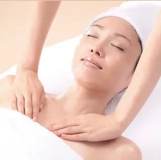 メナード美濃加茂本郷 山口 郁代のエステ・リラクイメージ