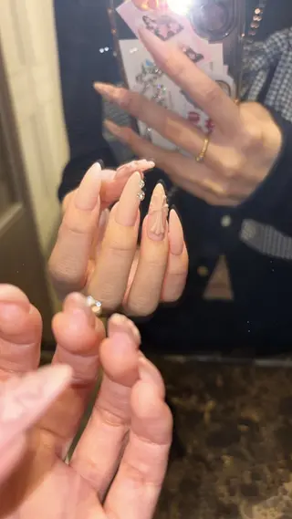 ネイル sayaka 🩰のネイルデザイン