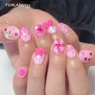 ネイル ネイリスト なつみのネイルデザイン