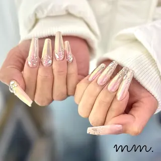 ネイル 🩷🩵mm.大宮 Riyo🧸🩵🩷のネイルデザイン