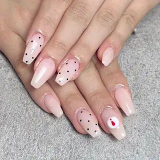 ネイル nailroom DIASOMNIAのネイルデザイン