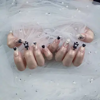 ネイル パーツ全部¥110 サロンミミのネイルデザイン