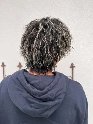 カラー パーマ メンズ 守屋 智紀のヘアスタイル