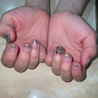 ネイル shino .のネイルデザイン